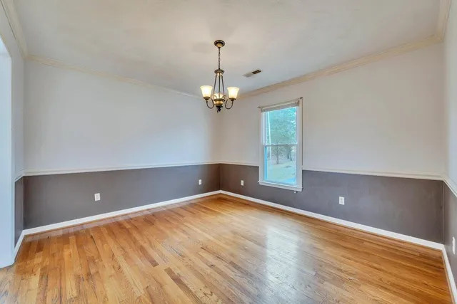 $350,000 | 3 North Rome Drive, Roanoke, VA 24019