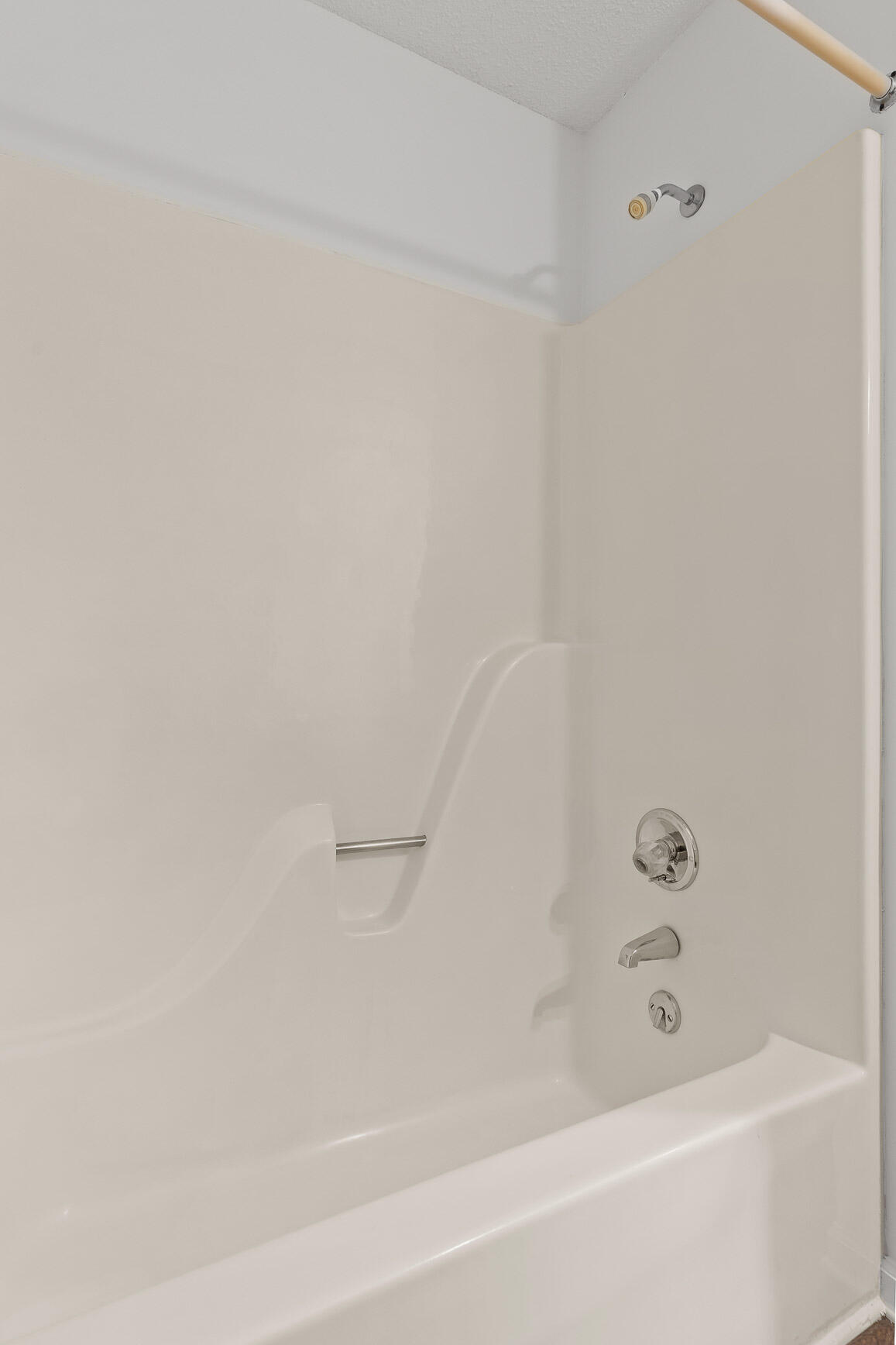 2612 Hickory Valley Road, Unit A Chattanooga, TN 37421 - Photo 14 of 20 19-Hickory Valley-19