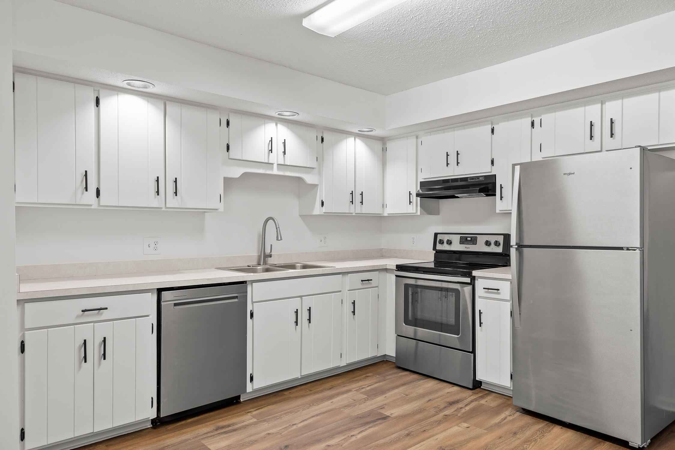 2612 Hickory Valley Road, Unit A Chattanooga, TN 37421 - Photo 8 of 20 13-Hickory Valley-13