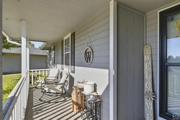 $319,000 | 4037 Northwest Fielding Terrace, Topeka, KS 66618