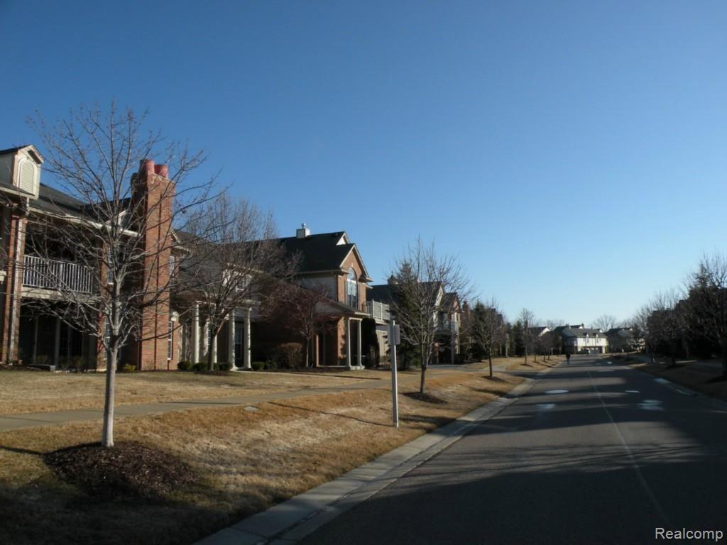 3572 Tremonte Circle, Unit 281 Rochester, MI 48306 - Photo 19 of 21