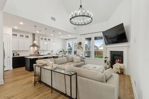 $559,000 | 1812 Mcdougall Creek, Van Alstyne, TX 75495