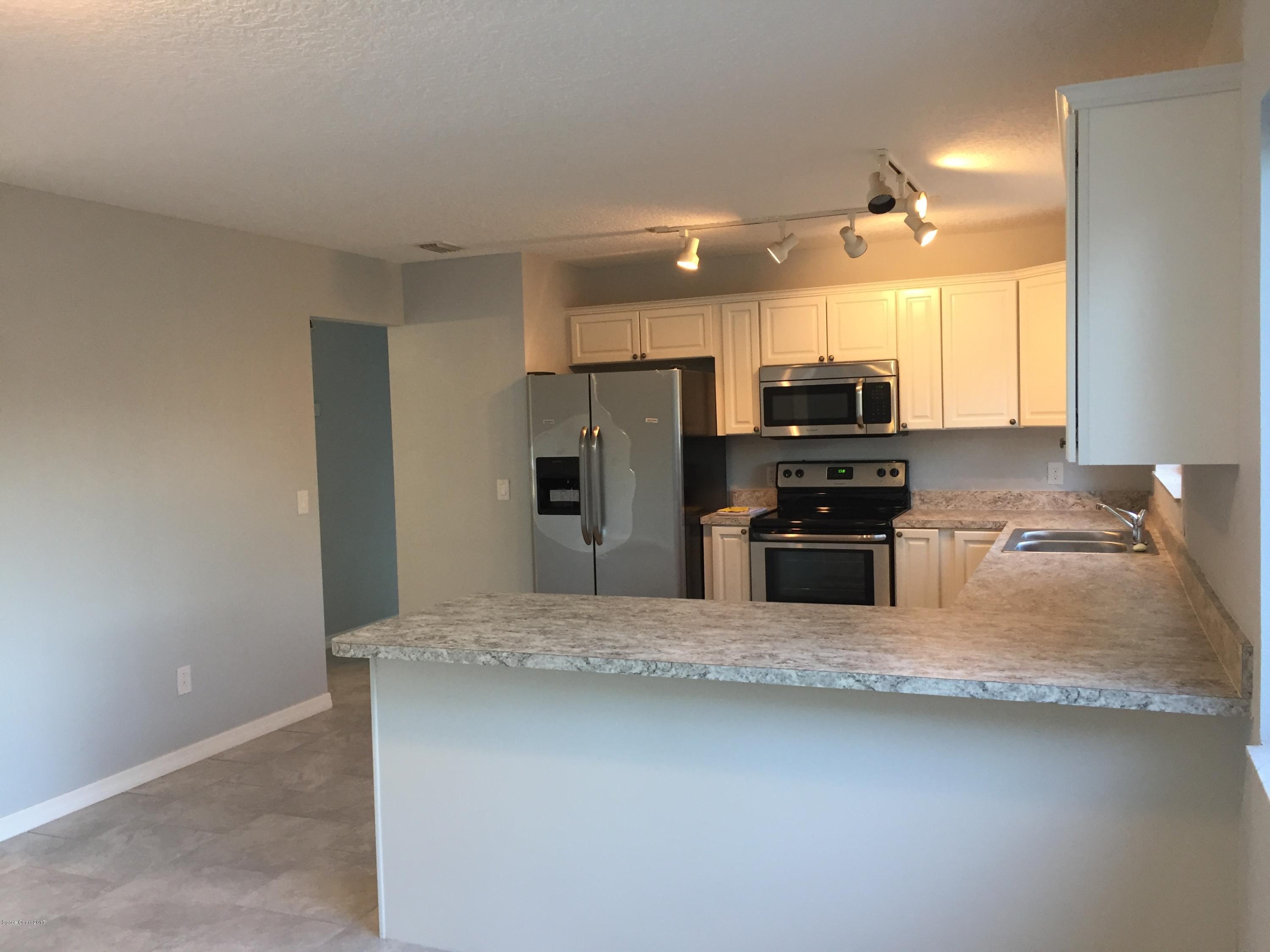 995 Cromey Road Northeast Palm Bay, FL 32905 - Photo 14 of 46 IMG_4584