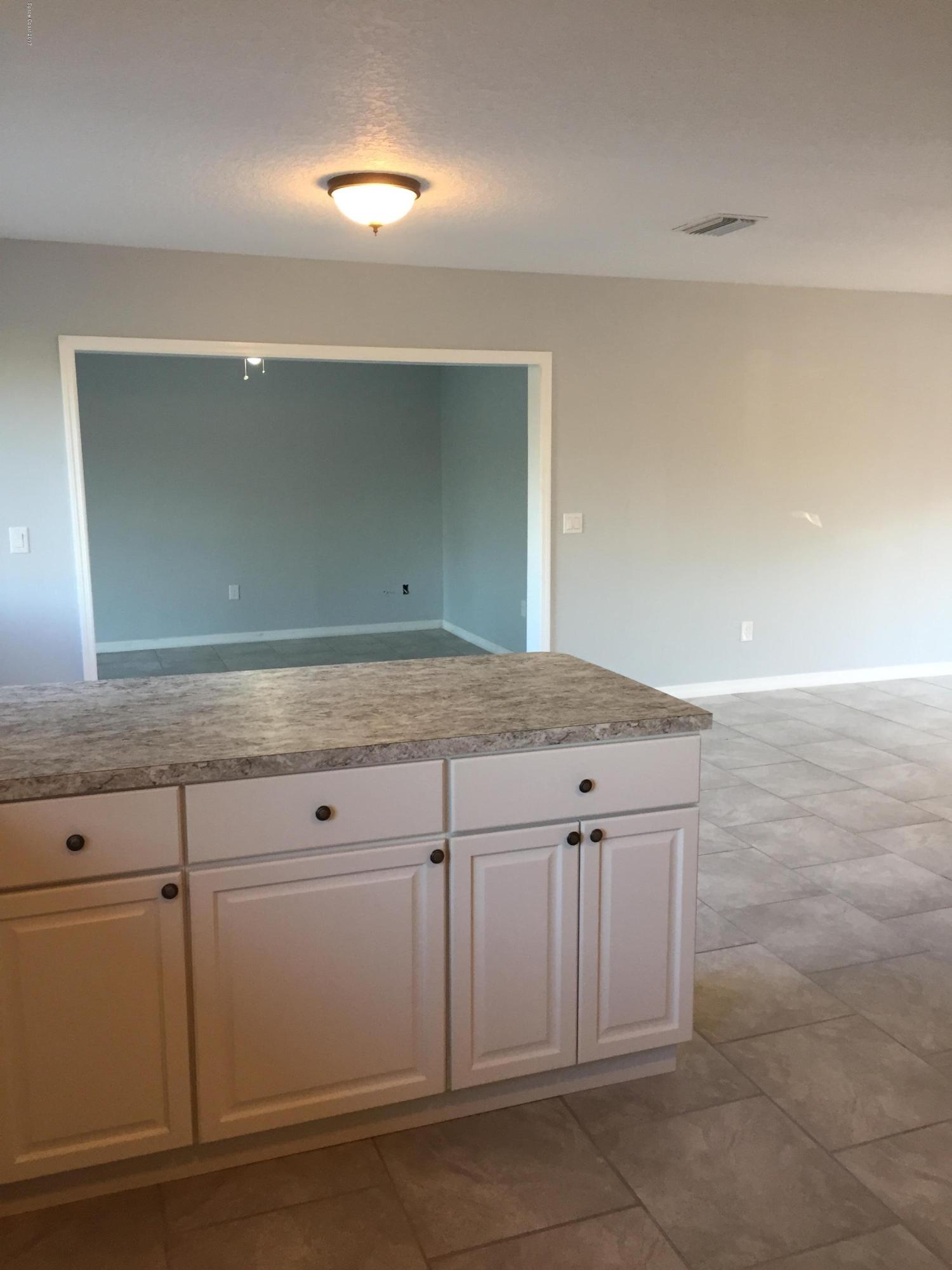 995 Cromey Road Northeast Palm Bay, FL 32905 - Photo 9 of 46 IMG_4577