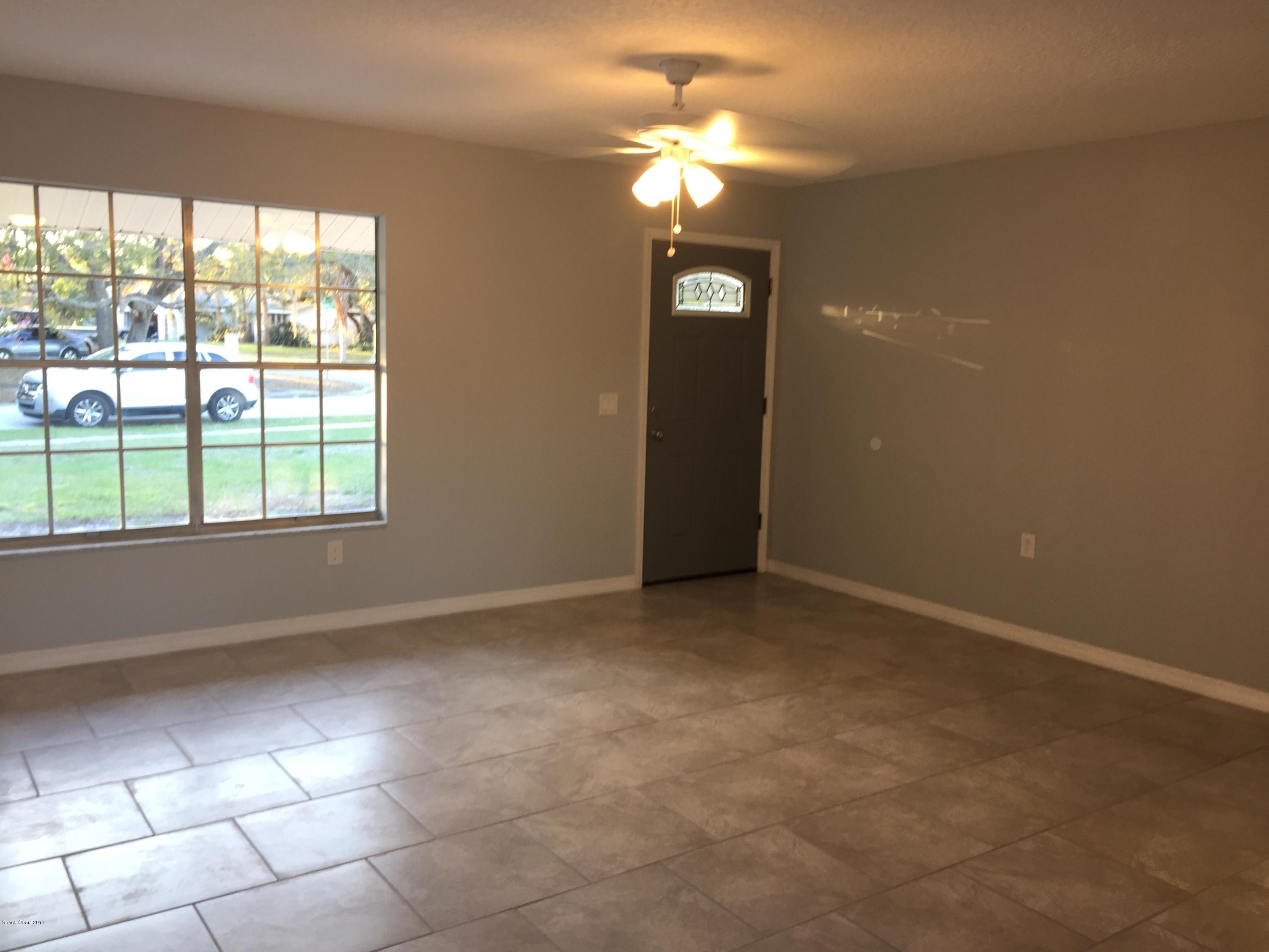 995 Cromey Road Northeast Palm Bay, FL 32905 - Photo 10 of 46 IMG_4578