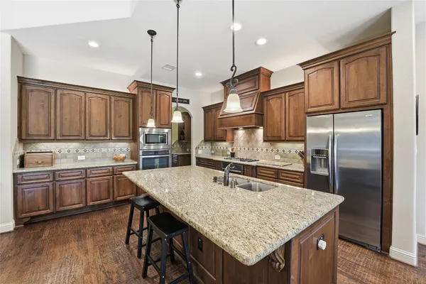 $1,285,000 | 5014 North Ossineke Drive, Spring, TX 77386