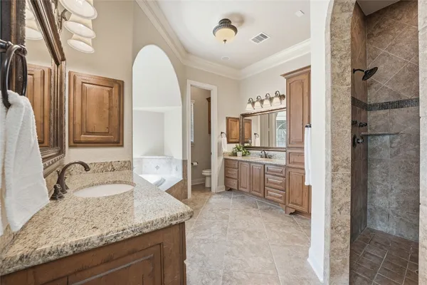 $1,285,000 | 5014 North Ossineke Drive, Spring, TX 77386