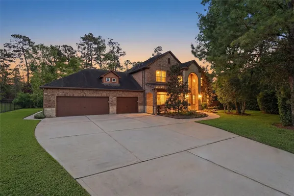 $1,285,000 | 5014 North Ossineke Drive, Spring, TX 77386