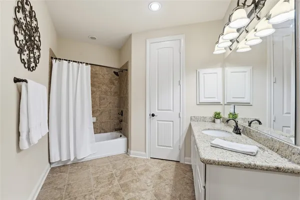 $1,285,000 | 5014 North Ossineke Drive, Spring, TX 77386
