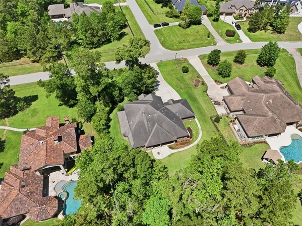 $1,285,000 | 5014 North Ossineke Drive, Spring, TX 77386