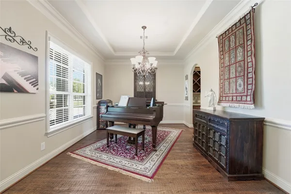 $1,285,000 | 5014 North Ossineke Drive, Spring, TX 77386