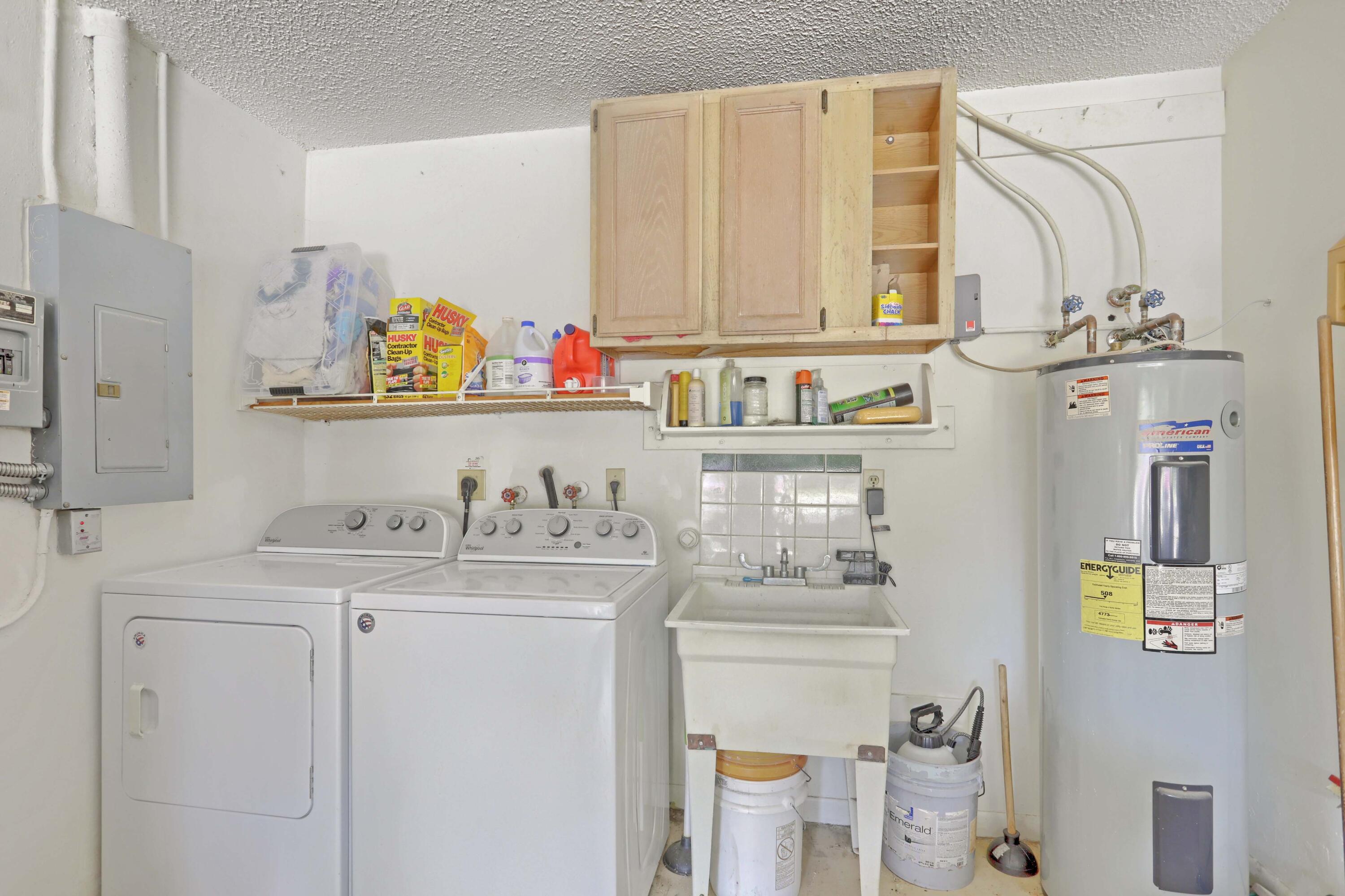 121 Wandering Trail Jupiter, FL 33458 - Photo 31 of 52 Laundry in Garage