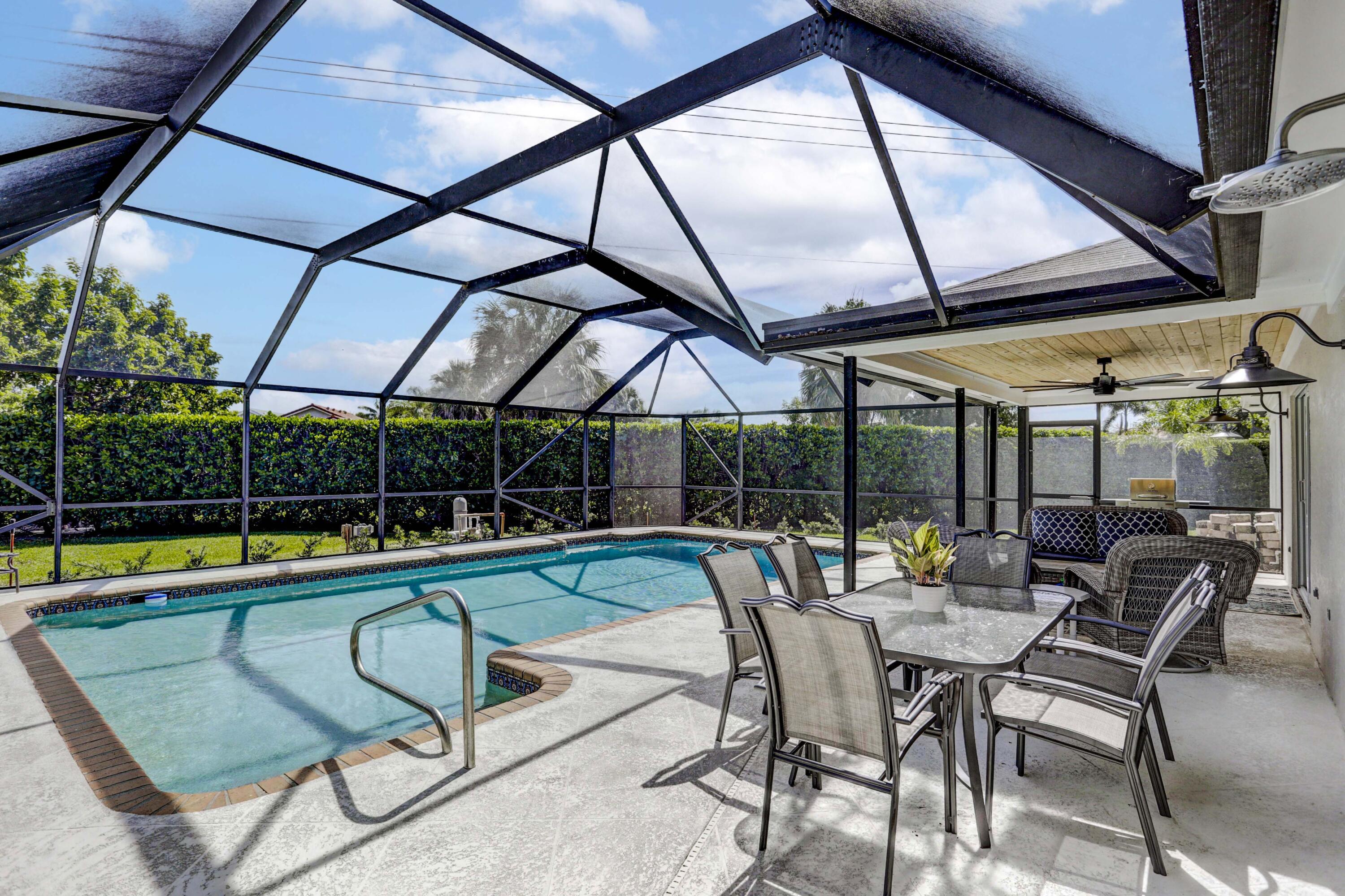 121 Wandering Trail Jupiter, FL 33458 - Photo 39 of 52 Screened Patio