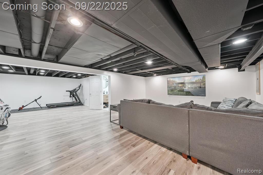20143 Coachwood Road Riverview, MI 48193 - Photo 32 of 49