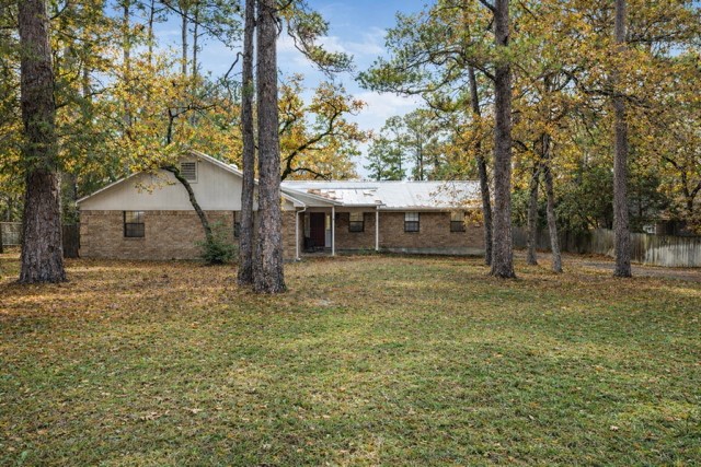 326 Pine View Loop Bastrop, TX 78602 - Photo 28 of 29 View of front of house with brick siding