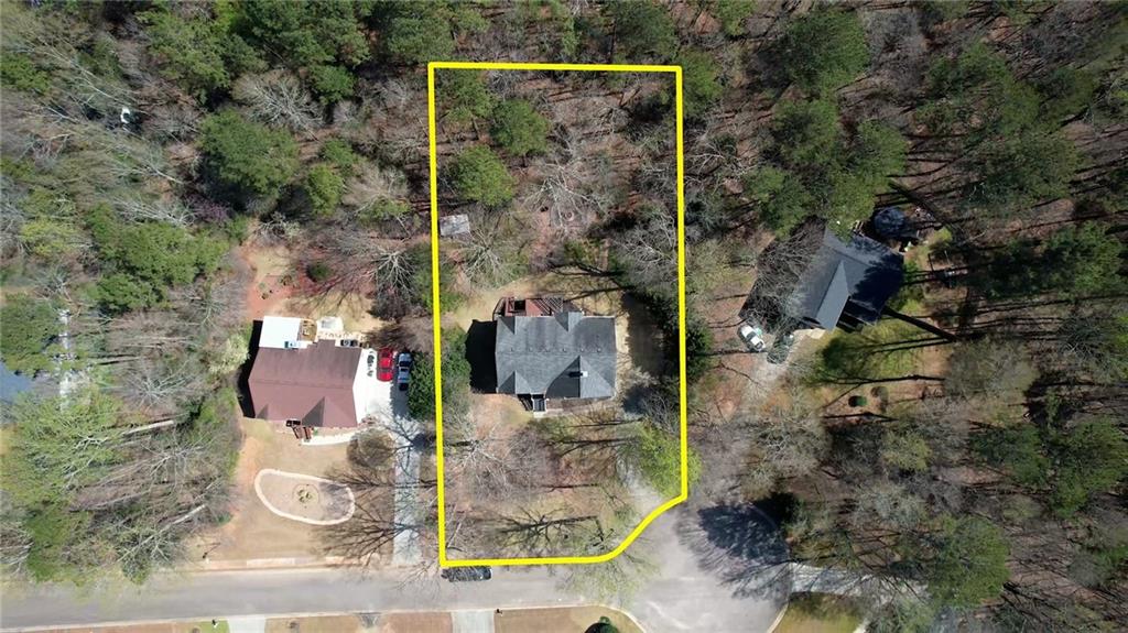 1006 English Oak Lane Winder, GA 30680 - Photo 76 of 83 an aerial view of residential house with outdoor space