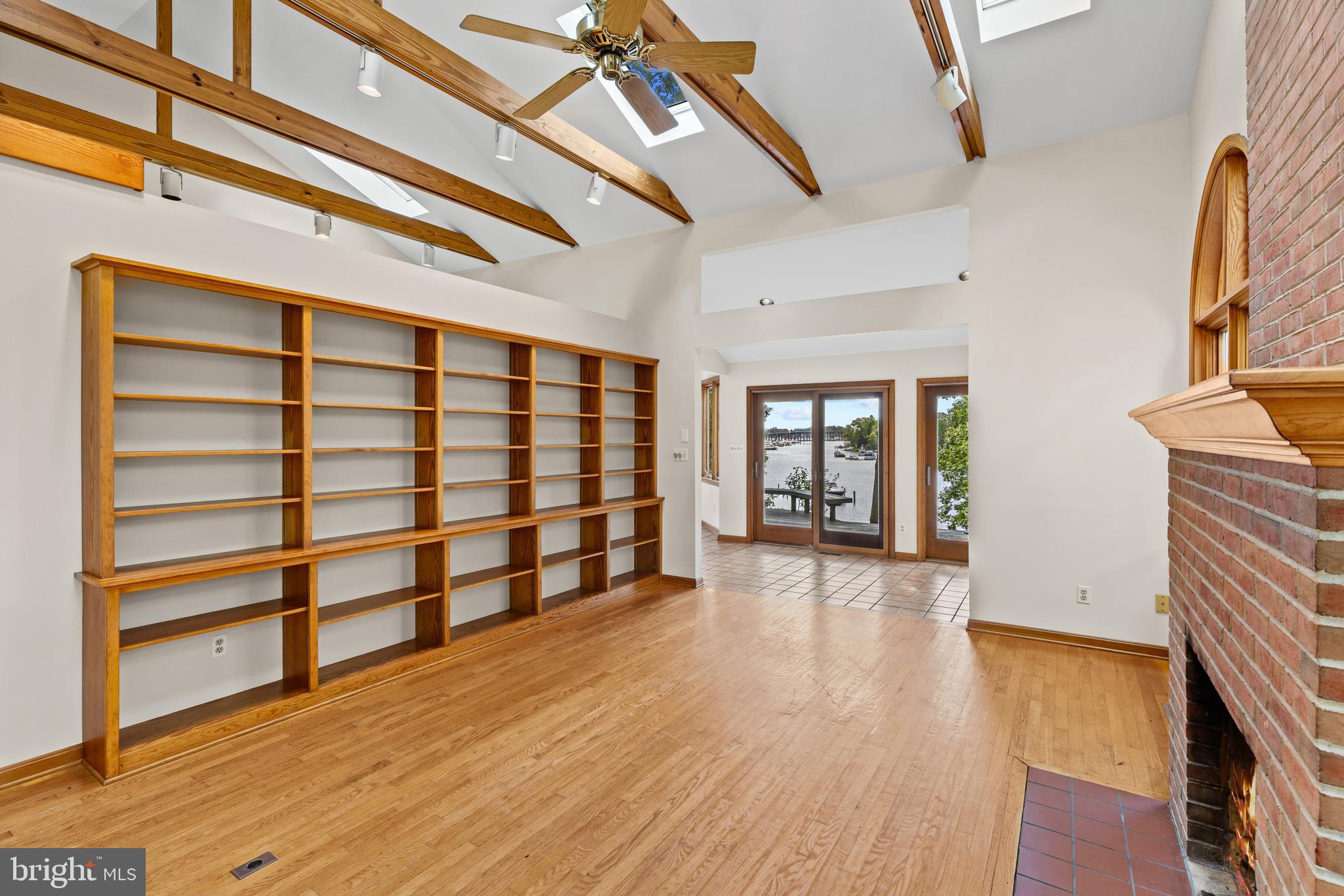 105 Wallace Manor Road Edgewater, MD 21037 - Photo 8 of 35 Beautiful woodwork with endless views