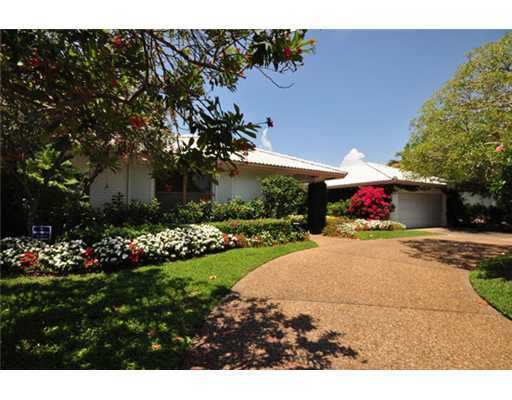 2247 Acorn Palm Road Boca Raton, FL 33432 - Photo 1 of 20 Primary Photo
