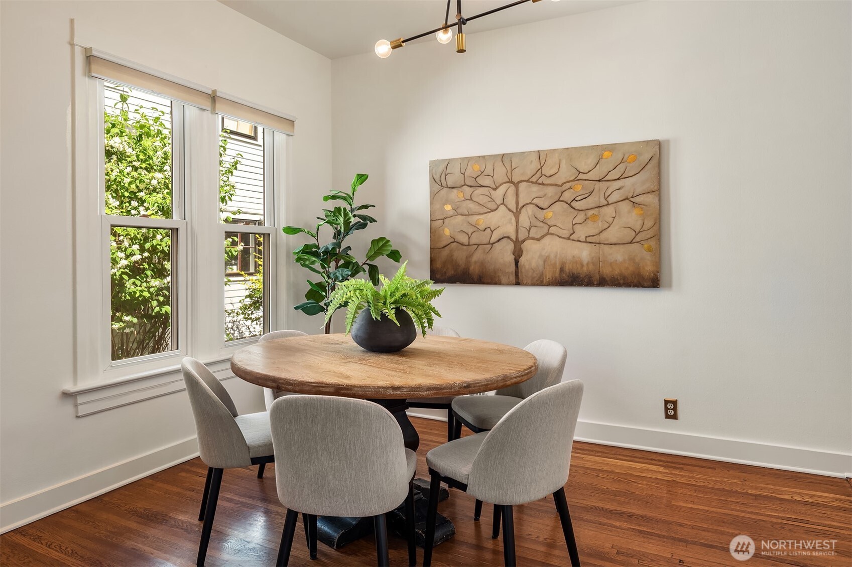 830 Northeast 59th Street Seattle, WA 98105 - Photo 10 of 35