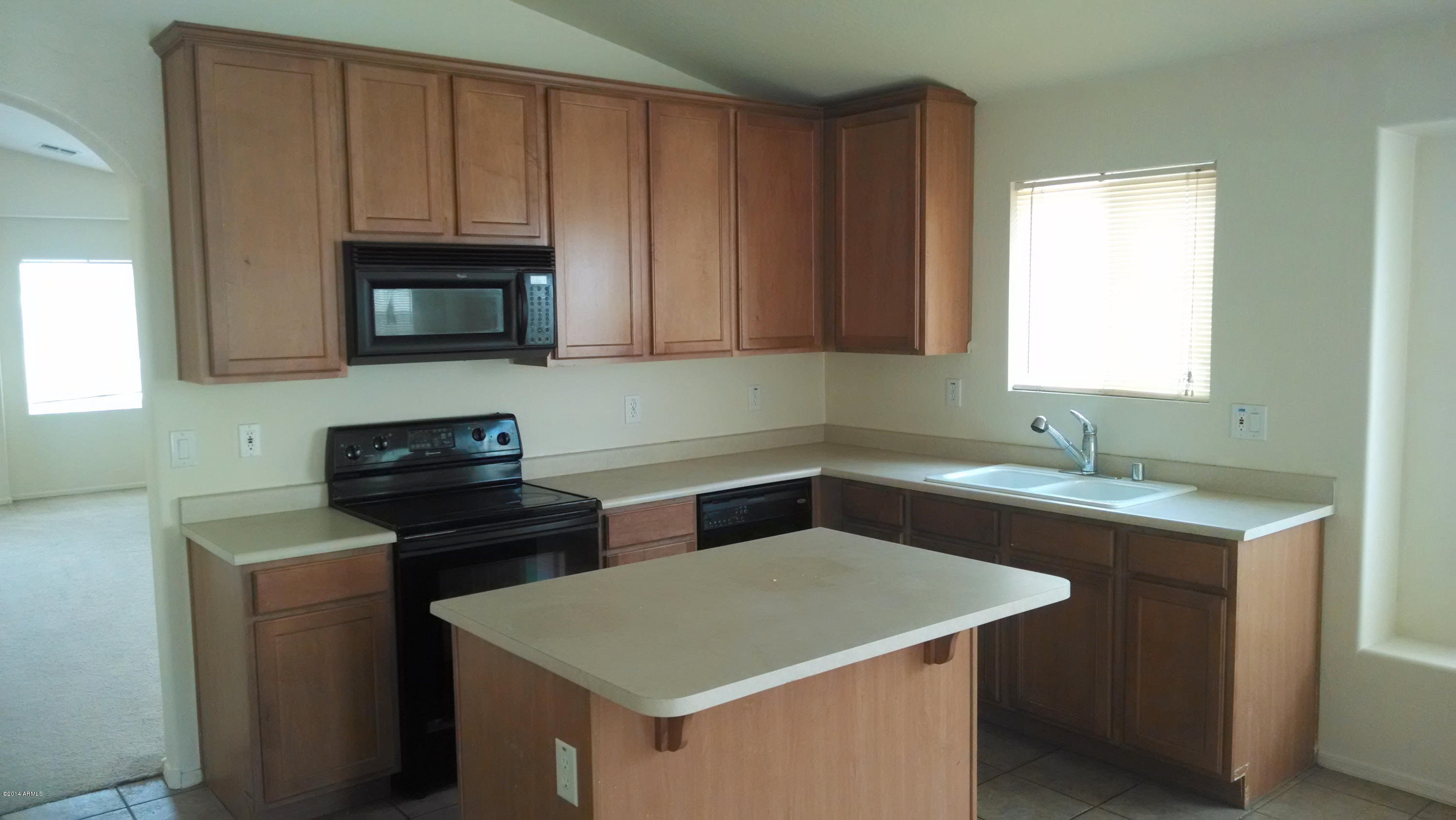 2008 West Maldonado Road Phoenix, AZ 85041 - Photo 7 of 9 IMG_20140529_121807880