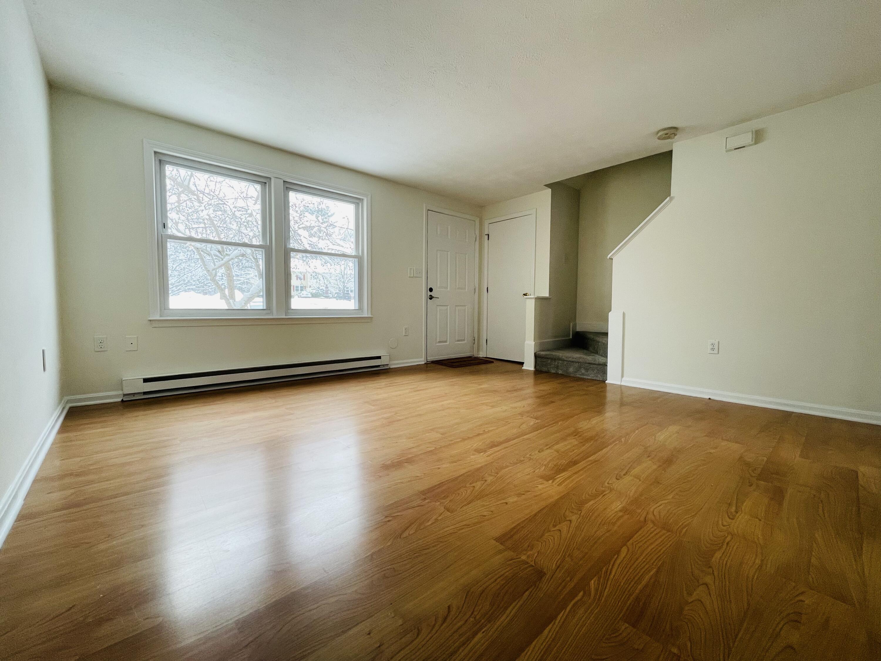 39 Powder Mill Drive, Unit 39 Kennebunk, ME 04043 - Photo 7 of 21 Living room9