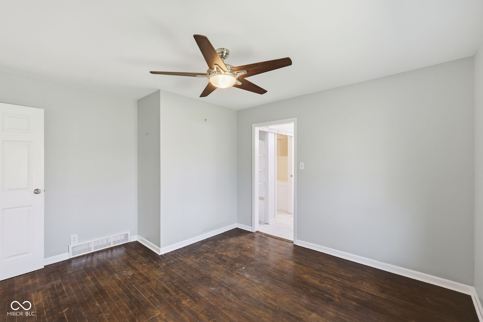 4406 Radnor Road Indianapolis, IN 46226 - Photo 23 of 57