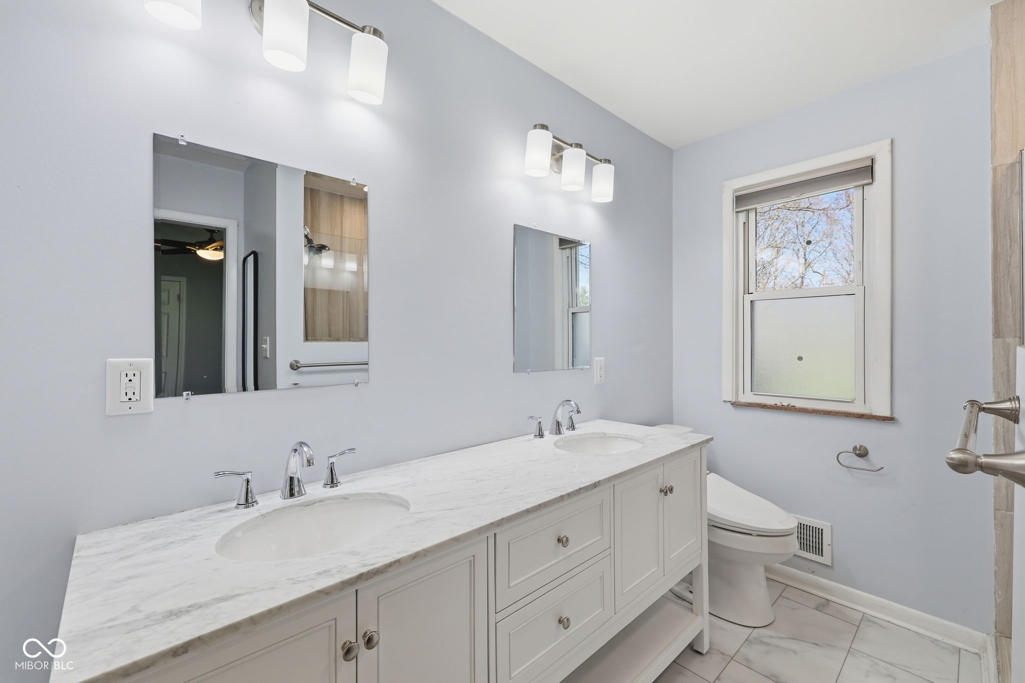 4406 Radnor Road Indianapolis, IN 46226 - Photo 25 of 57