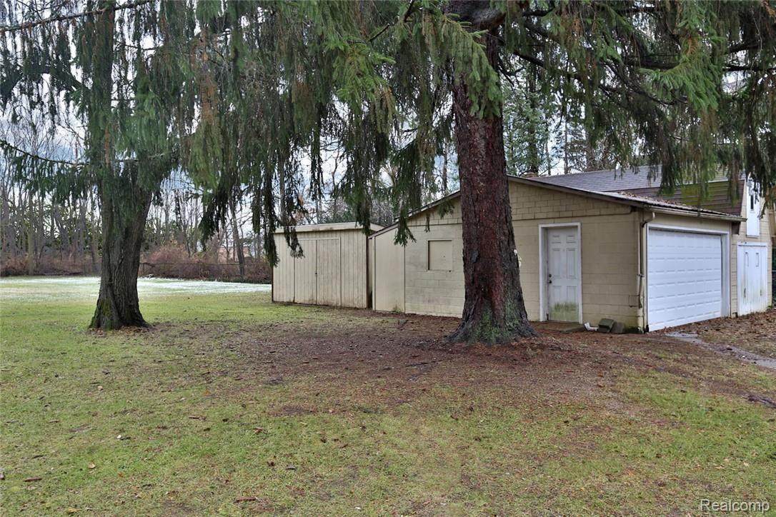 8927 Bunton Road Willis, MI 48191 - Photo 24 of 25 2B8A8526.jpg