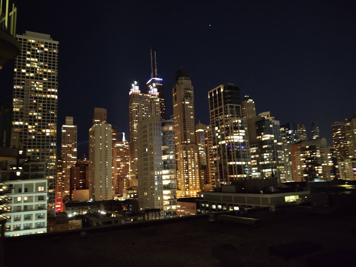 111 West Maple Street, Unit 912 Chicago, IL 60610 - Photo 3 of 15