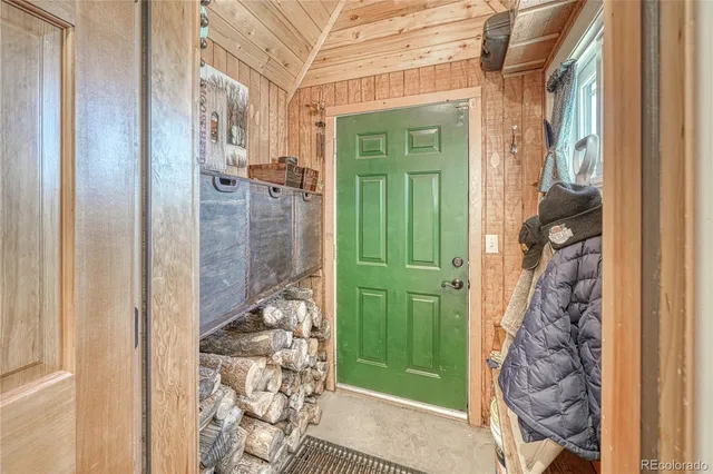 $1,600,000 | 32900 County Road 371, Buena Vista, CO 81211