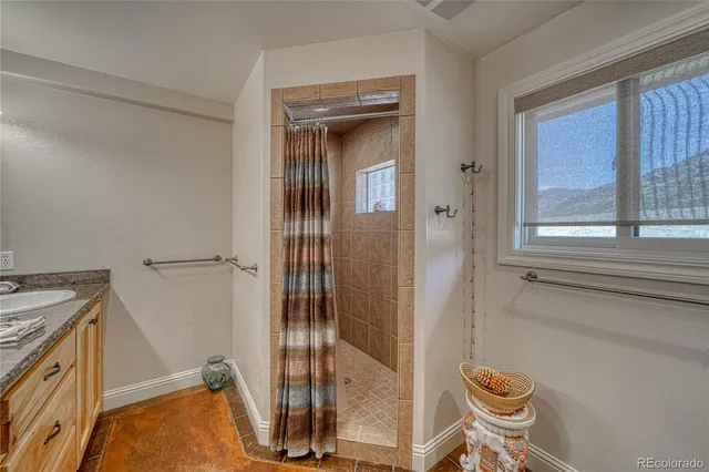 $1,600,000 | 32900 County Road 371, Buena Vista, CO 81211