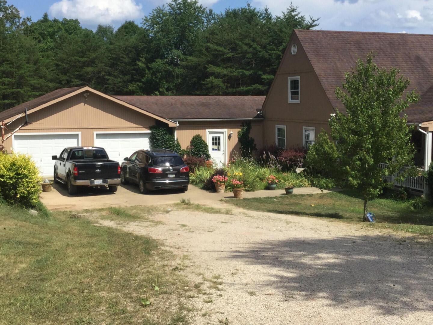 3732 Borland Road Ray, OH 45672 - Photo 2 of 18 3732BORLANDROAD_61810_2