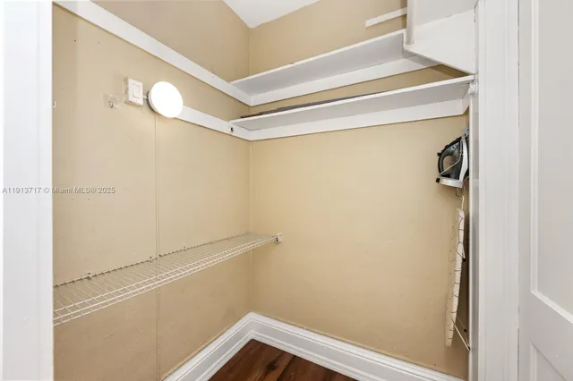 a view of utility room