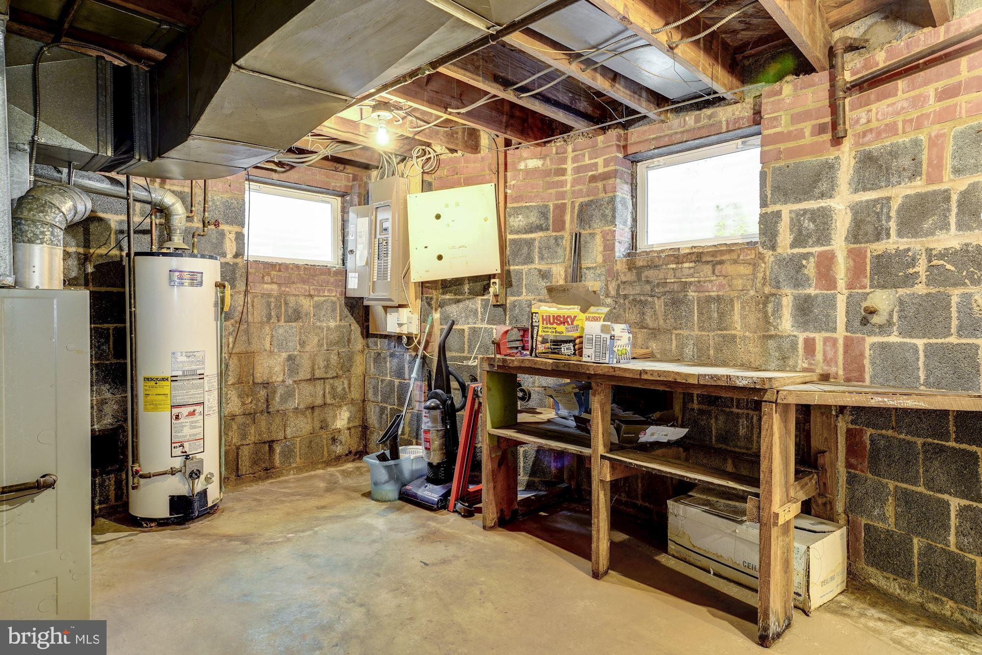 1608 Grace Church Road Silver Spring, MD 20910 - Photo 18 of 26 Utility room