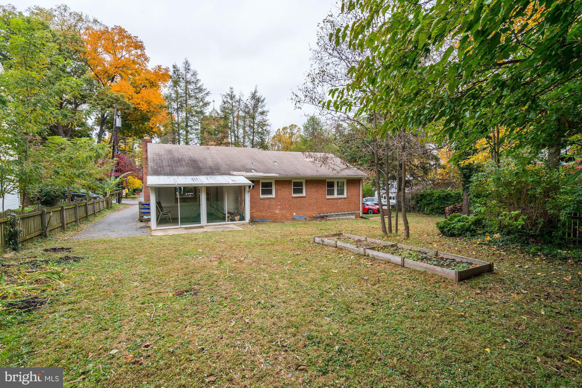 1608 Grace Church Road Silver Spring, MD 20910 - Photo 24 of 26 Back of the house