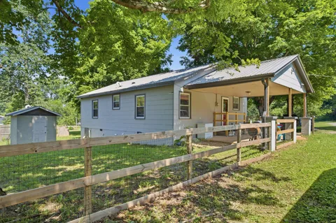 $307,000 | 3965 Highway 70 West, Dickson, TN 37055