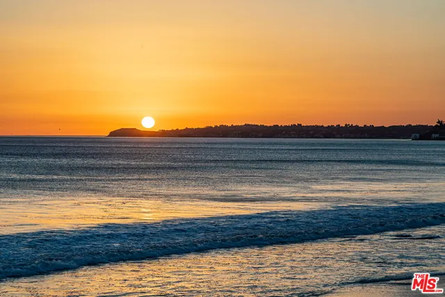 $19,995,000 | 25002 Malibu Road, Malibu, CA 90265