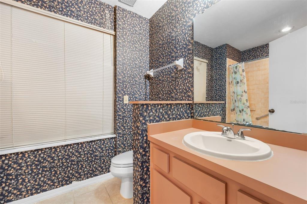 815 Southwest 51 Way, Unit 815 Gainesville, FL 32607 - Photo 21 of 29