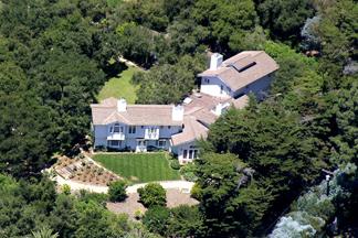 655 Parra Grande Lane Montecito, CA 93108 - Photo 3 of 8 an aerial view of residential house with outdoor space and trees all around