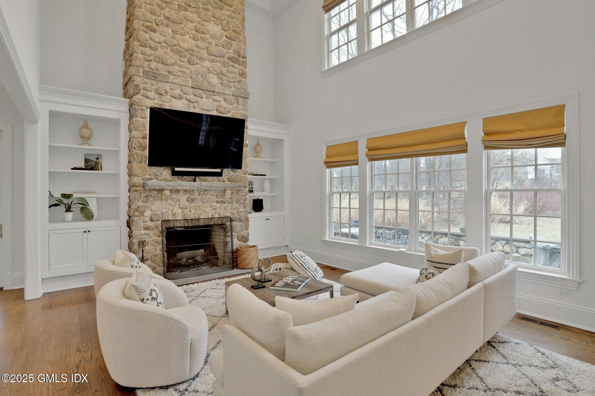 19 Parsonage Road Greenwich, CT 06830 - Photo 9 of 23 008-477849-_X0A8575_13911113