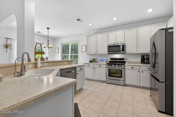 $575,000 | 117 Pinecrest Circle, Bluffton, SC 29910