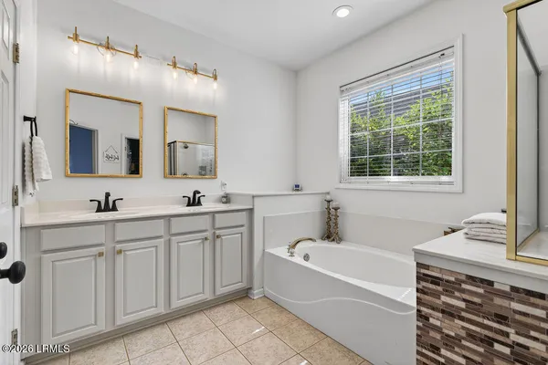 $575,000 | 117 Pinecrest Circle, Bluffton, SC 29910