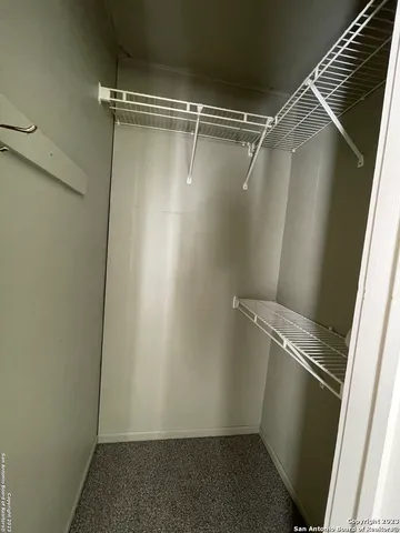 $1,795 | 935 Allen Avenue, New Braunfels, TX 78130