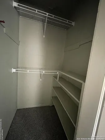 $1,550 | 935 Allen Avenue, New Braunfels, TX 78130