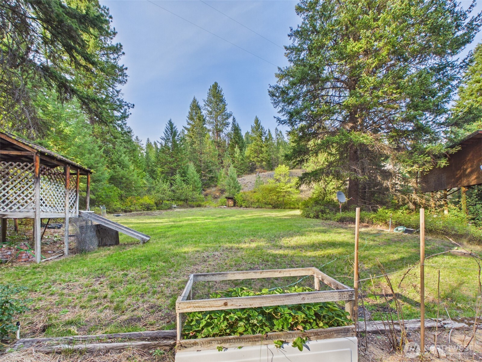 145 Barrett Creek Road Republic, WA 99166 - Photo 31 of 35 Gallery Image 31