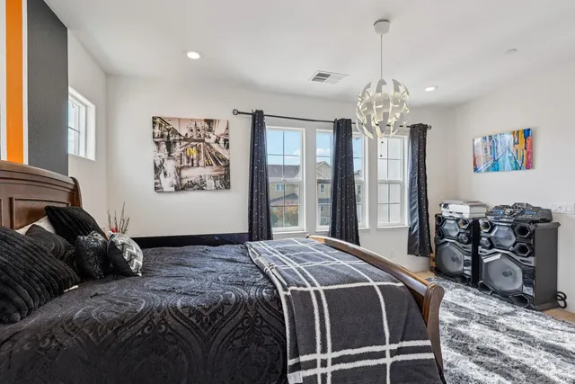 a close view of light fixtures and a window of a room