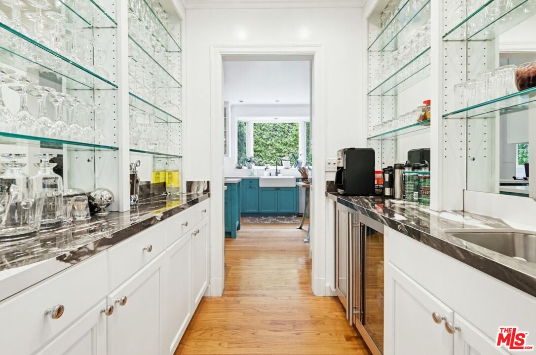 516 South Rimpau Boulevard Los Angeles, CA 90020 - Photo 23 of 72