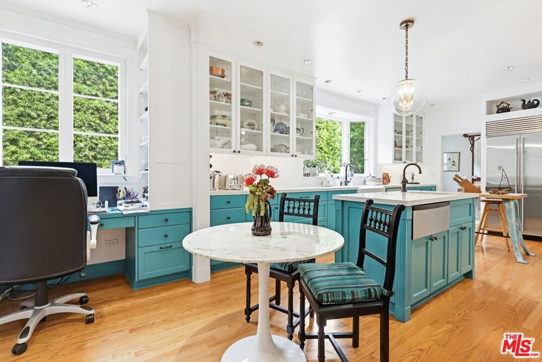 516 South Rimpau Boulevard Los Angeles, CA 90020 - Photo 30 of 72