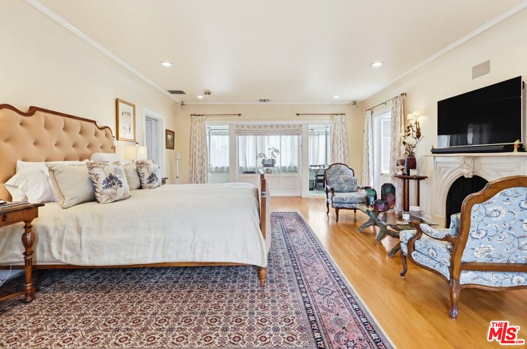 516 South Rimpau Boulevard Los Angeles, CA 90020 - Photo 47 of 72