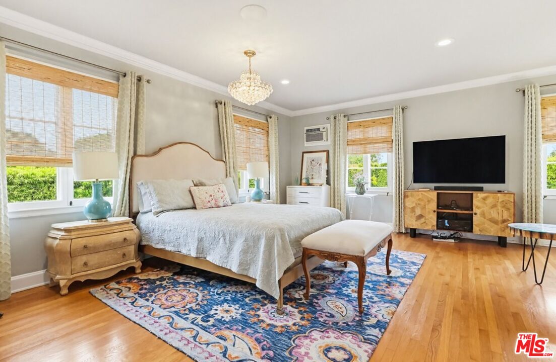 516 South Rimpau Boulevard Los Angeles, CA 90020 - Photo 55 of 72